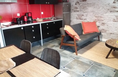 Saint-Marc Condo | Quiet location with terrace and private parking