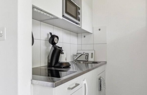 Schaffhausen Apartment | Quiet Location Workplace Coffee Parking Washer