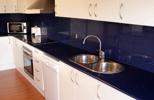 Llanca Apartment | QUIET, LUXURY APARTMENT & HIGH-SPEED WIFI