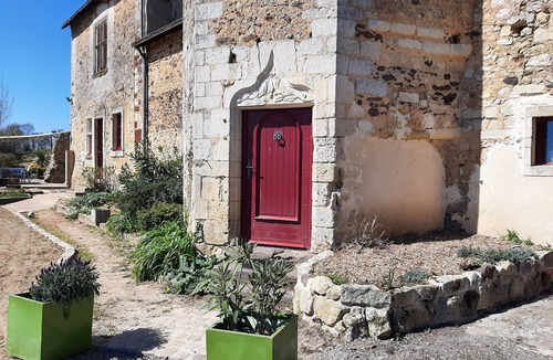 Fay House | Quiet manor house 10 km from Le Mans and 15 min from the 24h race circuit