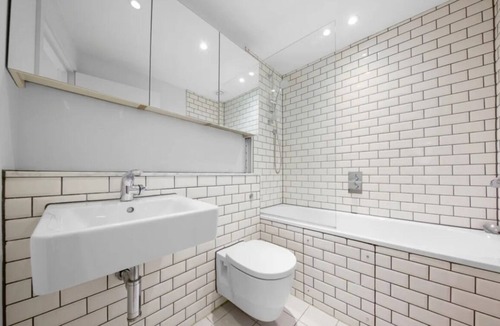 Marylebone House | Quiet Marylebone Oasis with AC