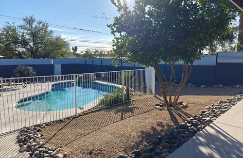 El G.H.E.K.O. House | Quiet Midtown Oasis