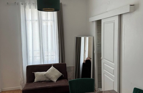Puteaux Apartment | Quiet, modern apartment in Puteaux - La Défense