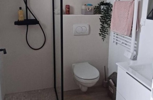 Colomiers House | Quiet modern villa with swimming pool, 2 minutes from bus stop