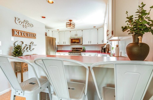 Fryeburg House | Quiet Mountain-View Home Near Conway & Hiking