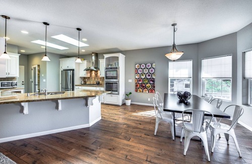 Murphys House | Quiet Murphys getaway steps away from 20+ wineries