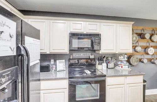 Morgans Point Resort House | Quiet Neighborhood | Frequent Deer | Hot Tub