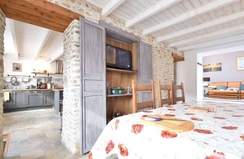 Saint-Remy-des-Landes House | Quiet Normandy Retreat