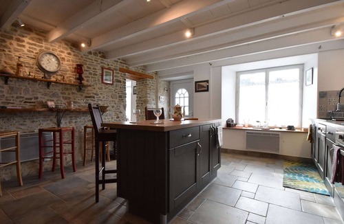 Saint-Remy-des-Landes House | Quiet Normandy Retreat