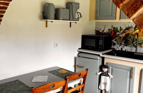 Lieuvin Pays d'Auge House | Quiet normandy house in a green setting