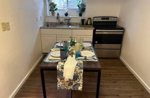 Haller Lake Apartment | Quiet North Seattle Stay Near Transit & Parks