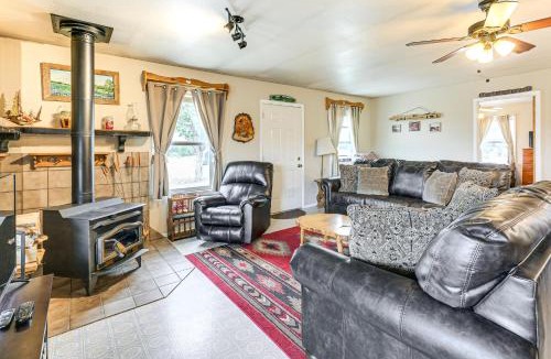 Pagosa Springs House | Quiet Pagosa Springs Cabin: Lake & Mountain Views!