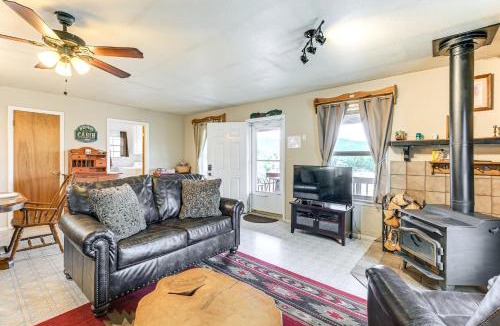 Pagosa Springs House | Quiet Pagosa Springs Cabin: Lake & Mountain Views!