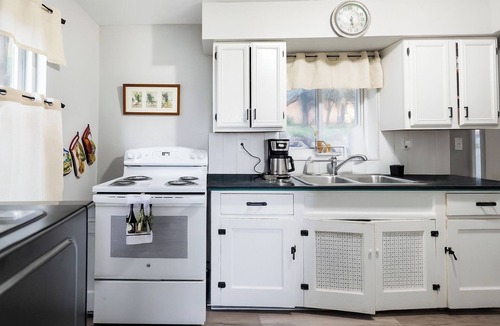 Forest Hills House | Quiet Pittsburgh 3BR | Parking, AC + Pets