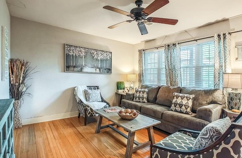 Plaza Westport House | Quiet Plaza Two bedroom 2 Bathroom