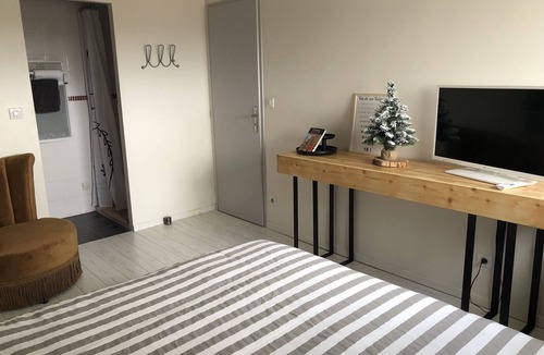 Labege House | QUIET, PRIVATE CHAMBRE D'HOTE