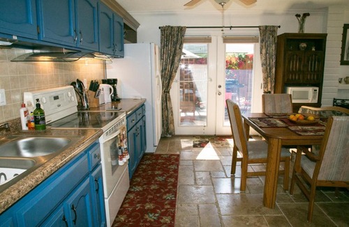Guajome House | Quiet Private House 15 min to Beach