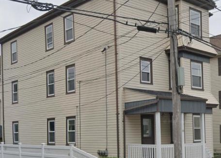 Fall River House | Quiet private room