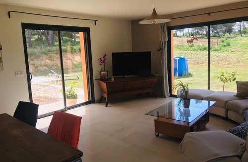 Meyrargues House | Quiet Provencal hillside villa, 10 minutes from Aix center, with no neighbors