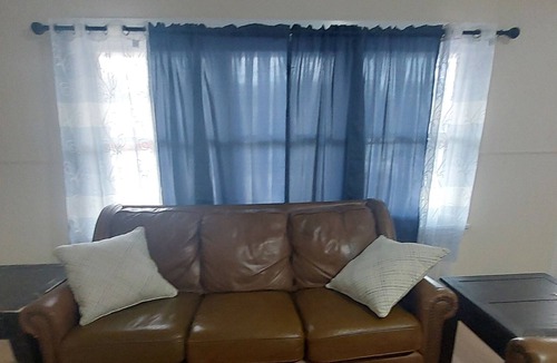 Southampton House | Quiet Redlion