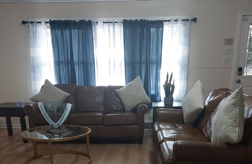 Southampton House | Quiet Redlion