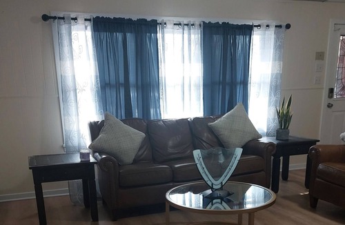 Southampton House | Quiet Redlion