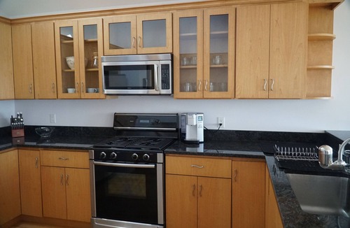 Minturn House | Quiet refuge overlooking Jericho Bay