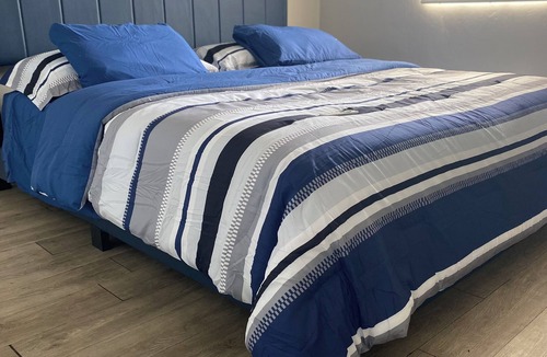 West End Apartment | Quiet Retreat Historic West End Park.