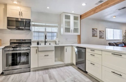 Rocklin House | Quiet Rocklin Home 3BR w/RV Parking