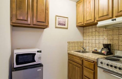 Placerville Condo | Quiet Room in Historic Placerville