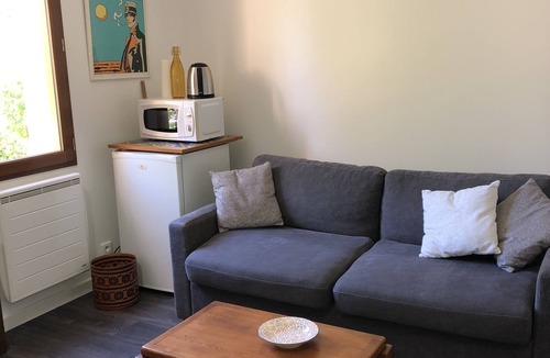 Gardouch House | Quiet room - small furnished - Canal du Midi