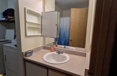 Central Oregon Apartment | Quiet, safe private 1bed/1ba in shared apartment surrounded by nature