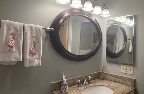 Agoura Hills House | Quiet, Safe, Spacious, Centrally Located, SUPER CLEAN AND WELL-CARED PLACE