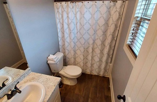 Lula House | Quiet, safe, subdivision