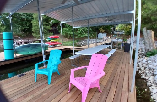 Goreville Ski Chalet | Quiet secluded Chalet, multiple amenities, private dock, fire pit & more.
