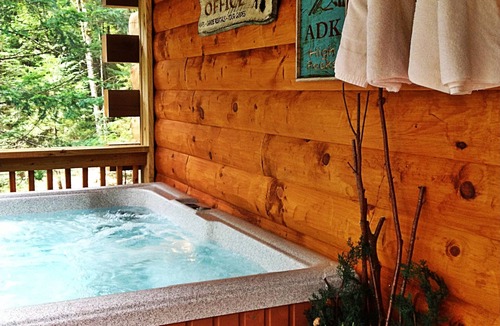 Caroga Lake Cabin | Quiet Seclusion/HotTub/Lake/forest access