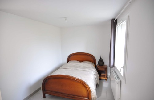 Sceaux-du-Gatinais Other | Quiet, spacious homes with Jacuzzi