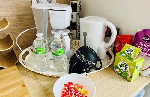 Saint-Quentin Apartment | Quiet & spacious apartment - Secure bicycle garage - Fast WiFi