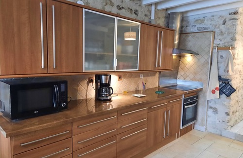 Hautevesnes House | Quiet, spacious country house 1 hour from Disney land. 1 h00 from Paris.