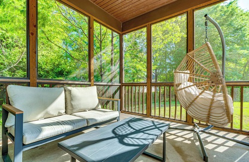 Knightdale House | Quiet & Spacious Family Retreat, 12 Mi to Raleigh