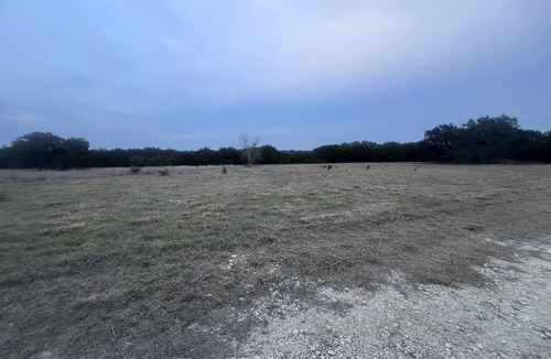 Lometa RV Rental | Quiet & Spacious Nature Retreat with Open Skies in TX Hill Country