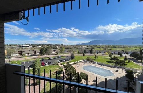 Southeast Colorado Springs Condo | Quiet, Spotless Condo with King Bed for your Getaway!