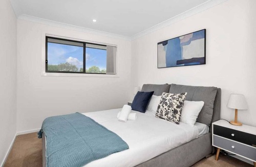 Sydney House | Quiet Street + Parking on premise