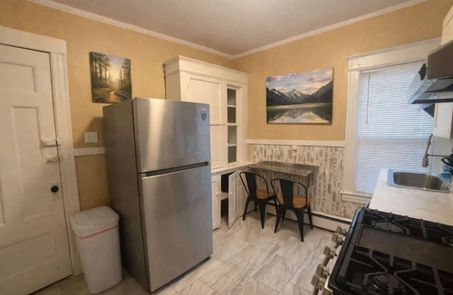 Rochester Apartment | Quiet Studio Apartment Near Cobbs Hill Park