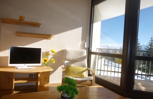 Nantes-en-Ratier Apartment | Quiet studio at 1500m, exceptional panoramic view
