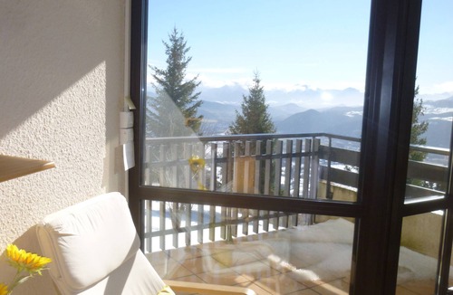 Nantes-en-Ratier Apartment | Quiet studio at 1500m, exceptional panoramic view