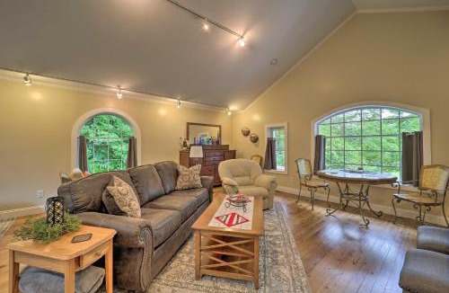 West Jefferson Apartment | Quiet Studio Escape about 2 Mi to Blue Ridge Parkway!