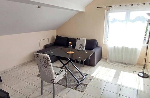 Soisy-sur-Ecole Apartment | Quiet studio for rent
