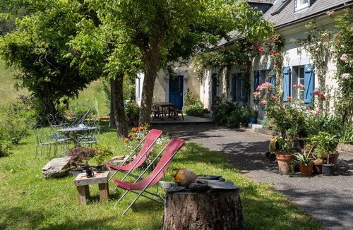 Lagarde Apartment | Quiet studio/gîte in the mountains.