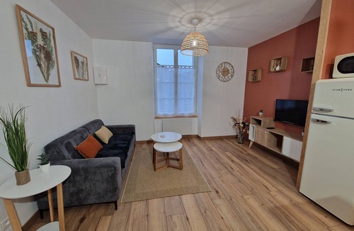 Chateauroux Apartment | Quiet studio in central Châteauroux with parking